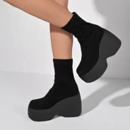 2026 Brand New Gothic Style Sexy Elegant Chunky Platform Women Ankle Boots Big Size 43 Walking Comfy Woman Shoes Platform Shoes