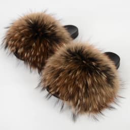 Real Raccoon Fur Slippers Women's Summer Fur Slippers Big Size Furry Natural Fur Shoes Beach Plush Sliders Fashion Female Shoes