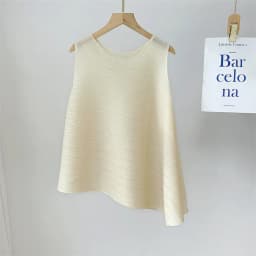 Miyake Elegant Pleated Vest Women's Summer New Irregular Loose Slimming T-shirt Stylish Top Ins Chinese Design Sense Pressure