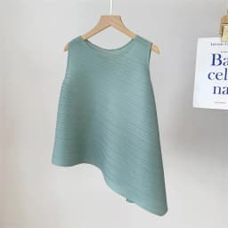 Miyake Elegant Pleated Vest Women's Summer New Irregular Loose Slimming T-shirt Stylish Top Ins Chinese Design Sense Pressure