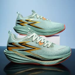 2025 The new Carbon Plate Marathon Sneakers Pro tests the stable support for shock-absorbing ultra-lightweight bounce sneakers