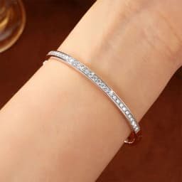 Rrjzz Exquisite Single Row 2.3mm D-Color Full Moissanite Bracelet Channel Set 58MM Inner Diameter Bangle for Women Jewelry Gifts