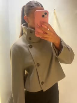 2026 Spring Stand Collar Short Jacket For Women Elegant New Long Sleeve Single Breasted Coat Elegant Lady Outerwear High Street