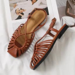 ZAROY Summer Cross Strap Flat Sandals Women Round Toe Ankle Buckle Hollow Casual Roman Sandalia Zapatos De Mujer сандали