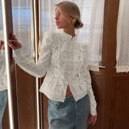 Linad Elegant Embroidery Puff Sleeve White Shirts Summer Sexy Hollow Out Lace Blouse Casual Sand Collar Top 2025 Vintage Shirts