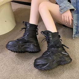 New Platform Sneakers Women Cross Lace Up Light Casual Shoes Fashion Designer Vulcanized Shoes Casual Brand Ladies Short Boots