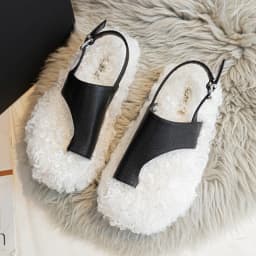 Cozy Warm Fluffy Flat Slippers Women Fashion Clip Toe Back Strap Buckle Designer Shoes 42 Plus Size Flip Flops Zapatos De Mujer