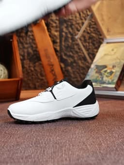 Men Rotary Buckle Golf Shoes Waterproof Leather Air Cushion Non Slip Breathable Training Sneakers 2 Colors