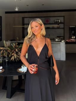 Chic Minimalist Black Long Gown Thin Cami Straps V Neck Elegant Retro Women Dresses Summer Party Casual Chic Streetwear