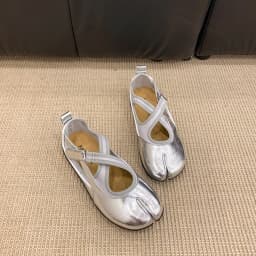 Women's 2026 New Tabi Ballet Flats Cross Strap Buckle Soft Leather Casual Shoes for Women Daily Outdoor Street Wear All Seasons