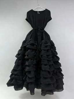 TWOTWINSTYLE Solid Spliced Ruffles Folds Fashion Dresses for Women O Neck Sleeveless High Waist Patchwork Lace Up Dress Female