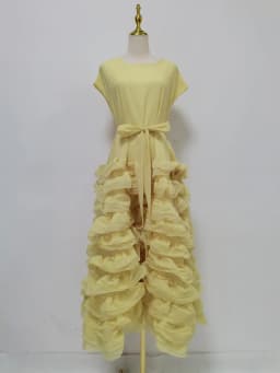 TWOTWINSTYLE Solid Spliced Ruffles Folds Fashion Dresses for Women O Neck Sleeveless High Waist Patchwork Lace Up Dress Female