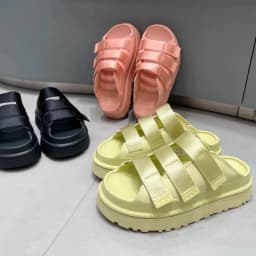 2025 Summer Women's Platform Sandals – Fashionable Slip-On Thick Sole Slide Shoes for Beach, Casual, and Outdoor Wear
