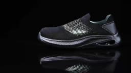 2026 Breathable Mens Work Safety Shoes Lightweight Steel Toe Anti Smashing Anti Slip Indestructible Male Boots Footwear Sneakers