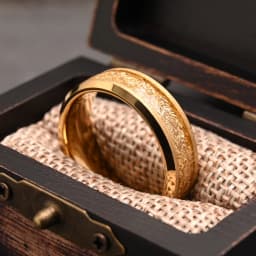 8MM Gold Color Tungsten Carbide Men’s Wedding Bands Inlaid Gold Leaf Comfort Fit Fashion Jewelry Engagement Ring Promise Rings