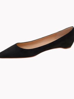 New style raised pointed flat shoes in nude color, super light cut flat shoes, super light cut single shoes for women