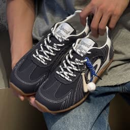 Designer Men's Casual Sneakers Lightweight Soft Sole Jogging Sport Shoes Comfort Breathable Athletic Shoes Non-slip Tennis Shoes