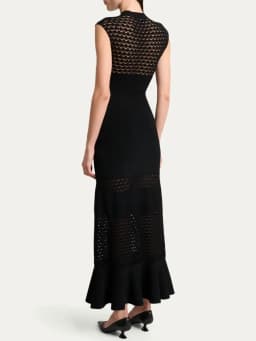 TWOTWINSTYLE Solid Hollow Out Design Sense Knit Dresses for Women Round Neck Sleeveless Tunic Minimalist Long Dress Female New