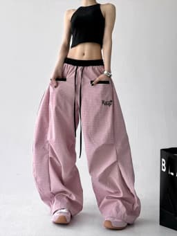Streetwear Hip Hop Plaid cargo Pant Women Summer Loose Design Scimitar Jazz Dance Wide Leg Pants High Waist All Match Long Pants