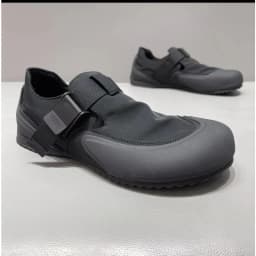 Green Buckle Strap Slip-On Outdoor Shoes Hollow-Out Breathable Flat Shoes Height Increasing Casual Shoes Trendy Men's Shoes