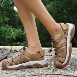 Summer Genuine Leather Women's Sandals Comfortable Sandals 2026 New Designer Sneakers Lightweight Outdoor Women Beach Sandals