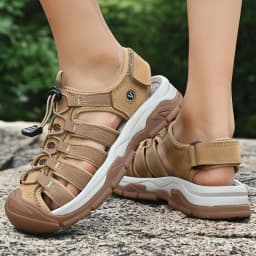 Summer Genuine Leather Women's Sandals Comfortable Sandals 2026 New Designer Sneakers Lightweight Outdoor Women Beach Sandals