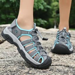 Summer Genuine Leather Women's Sandals Comfortable Sandals 2026 New Designer Sneakers Lightweight Outdoor Women Beach Sandals