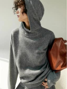 Women's Grey Hooded Cashmere Pullover Sweater High-Grade Winter Top for Autumn And Winter Season