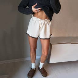 Linad Vintage Satin Lace Elastic Waist Shorts Women Summer Street Chic Single Breasted Mini Pants Women 2026 Casual Loose Shorts