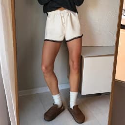 Linad Vintage Satin Lace Elastic Waist Shorts Women Summer Street Chic Single Breasted Mini Pants Women 2026 Casual Loose Shorts