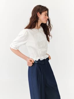 FSLE French Retro Puff Short Sleeve Round Neck Blouse for Women Summer Elegant Ins Chic Cropped Tops Cotton White