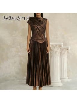 TWOTWINSTYLE Patchwork Folds Irrgular Dresses for Women Round Neck Sleeveless High Waist Long Dress Female Fashion Clothing 2026