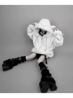 Mauroicardi Autumn Winter Oversized Warm Soft White Faux Fur Coat Women with Hood Harajuku Fashion Fluffy Jacket Streetwear 2025