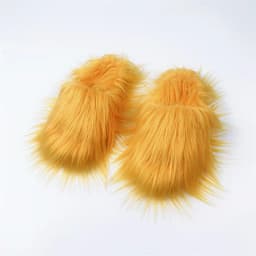 Faux Fur Slippers 2025 Women Winter Plush Warm Home Flat Slides Mongolian Wool Flip Flops Y2K Girls Furry Shoes Cute Slippers