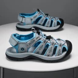 Summer Genuine Leather Women Sandals Comfortable Gladiator Sandals New Designer Sneakers Lightweight Outdoor Women Beach Sandals