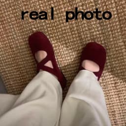 French Retro Red Suede Ballet Flats Women 2026 Spring Cross Strap Flat Heel Red Velvet Mary Jane Shoes Plus Size Woman's Loafers