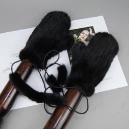 Winter Real Mink Fur Gloves Fashion Soft Warm 100%Natural Mink Fur Gloves Lady Good Elastic Genuine Fur Gloves Knitted Fur Glove