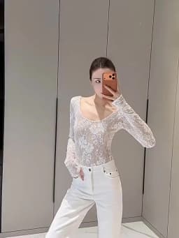 Women's Scoop Neck Double Layer Long Sleeved Lace Bodysuit