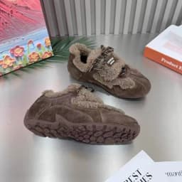 Flats Women Casual Shoes Fad Soprt Sneakers Winter Keep Warm Plush Cotton 2025 Designer Trend Lace Up