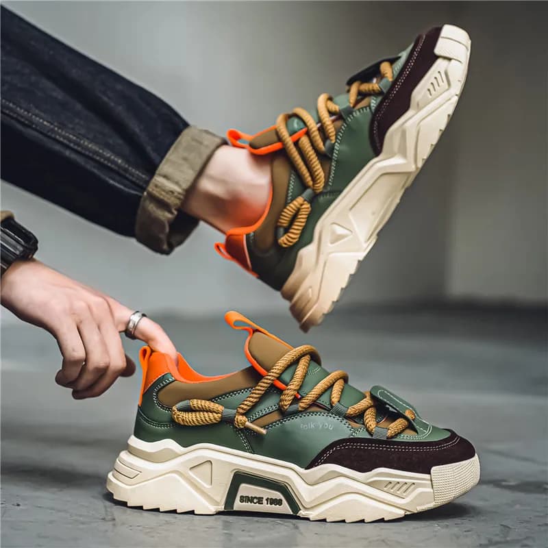 New Men's Casual Sports Shoes 2025 Spring Fashion Versatile Low-Top Skate Shoes for Men Suitable for Outdoor Sports