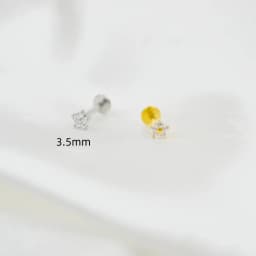 10pcs Body Jewelry 16Gx8mm G23 Titanium Flower CZ Lip Labret Bar Ear Helix Tragus Rook Barbells Stud Piercing Jewelry New