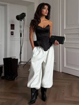 Sexy Black Strapless Fishbone Corset Top Women Sleeveless Off-shoulder Backless Waist Cinching Vest 2026 Lady Party Cropped Vest