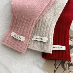 100% Wool Gloves Lady Touchscreen Finger Hole Winter Autumn Women Warm Wrist Length Classic Knitted Gloves Female Mitten 2025