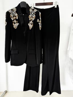 HIGH STREET Newest 2026 Designer Suit Women Beaded Diamonds Stand Collar Single Button Blazer Wide-leg Pants Set 2PCS