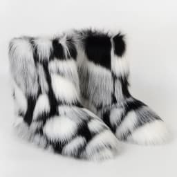Women Faux Fur Boots Winter Fluffy Plush Warm Mid Calf Snow Boots Luxury Fashion Furry Boots Comfortable Outdoor Flat Shoes