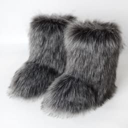 Women Faux Fur Boots Winter Fluffy Plush Warm Mid Calf Snow Boots Luxury Fashion Furry Boots Comfortable Outdoor Flat Shoes