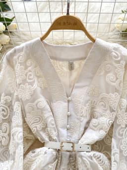 Summer French Sweet V-neck Dress Women's Lantern Sleeves Embroidered Waist Single Breasted A-line Mini Elegant Party Dress C187