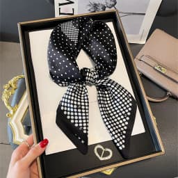 100% Pure Silk Square Scarf Women Hairband Office Neck Scarves Print Luxury Neckerchief Bandana Spring Foulard Female Shawl 65cm