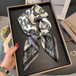 100% Pure Silk Square Scarf Women Hairband Office Neck Scarves Print Luxury Neckerchief Bandana Spring Foulard Female Shawl 65cm