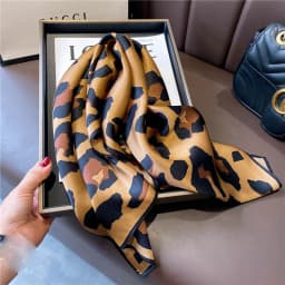 100% Pure Silk Square Scarf Women Hairband Office Neck Scarves Print Luxury Neckerchief Bandana Spring Foulard Female Shawl 65cm